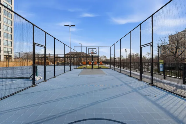 $2,500 | 2020 North Lincoln Park West, Unit 19C, Chicago, IL 60614