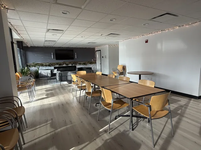 $2,500 | 2020 North Lincoln Park West, Unit 19C, Chicago, IL 60614