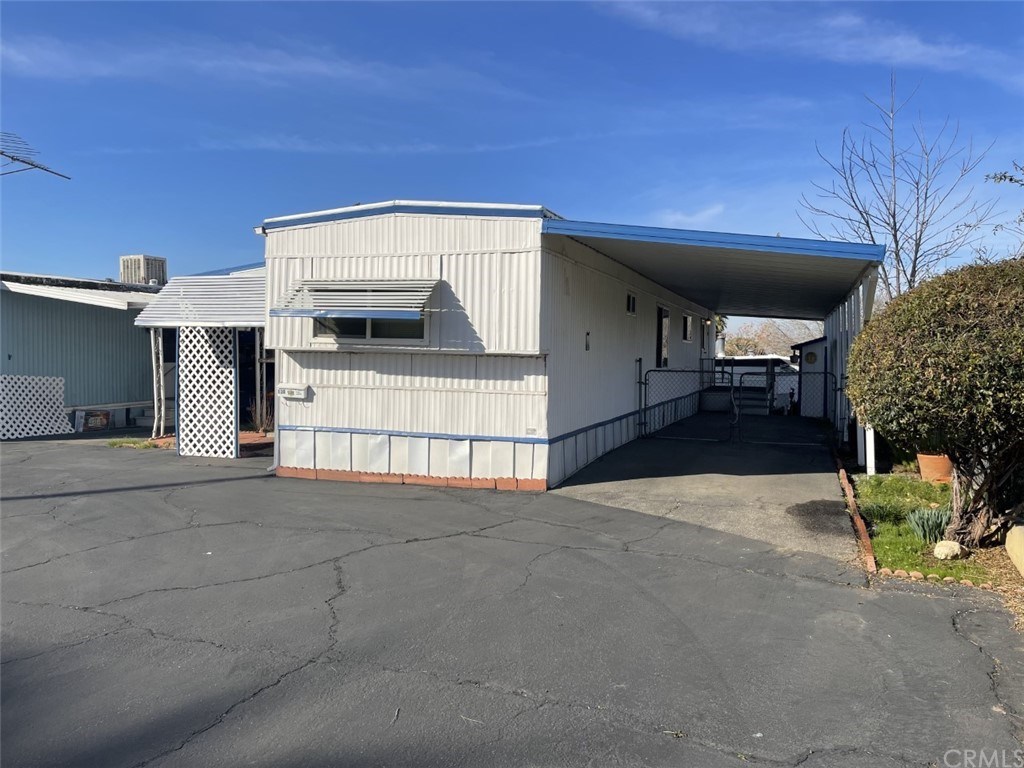 950 California Street Calimesa, CA 92320 - Photo 2 of 14