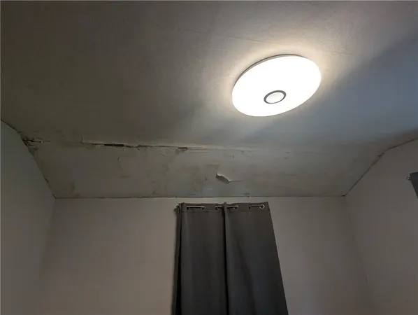 $135,000 | 505 Shawnee Street, Hiawatha, KS 66434