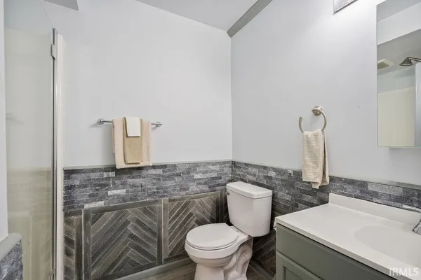 $374,900 | 128 West Walnut Street, Kokomo, IN 46901