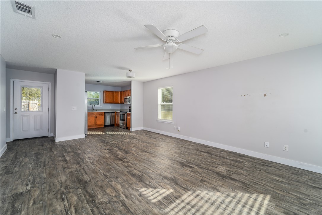 5860 Ridge Road Blackshear, GA 31516 - Photo 16 of 42