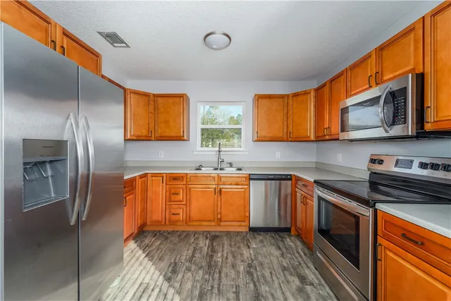 $985,000 | 5860 Ridge Road, Blackshear, GA 31516