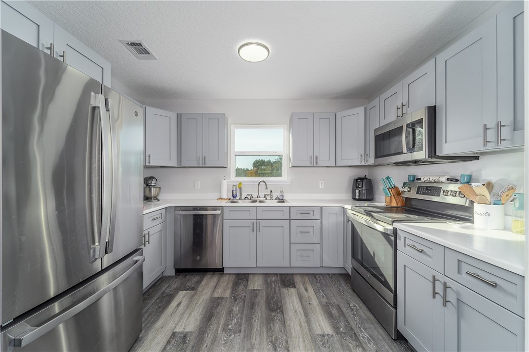 5860 Ridge Road Blackshear, GA 31516 - Photo 31 of 42