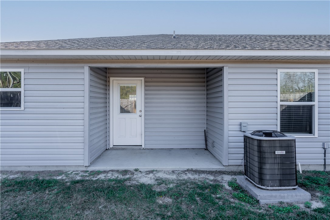 5860 Ridge Road Blackshear, GA 31516 - Photo 10 of 42