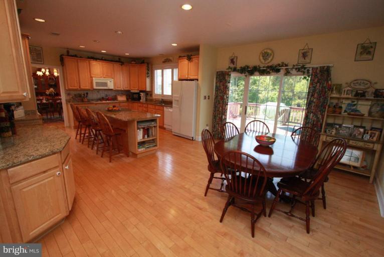 10406 Grey Fox Road Potomac, MD 20854 - Photo 6 of 30 Kitchen #2