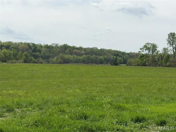 $375,000 | 25-acres 25-acres Highway, New Haven, MO 63068