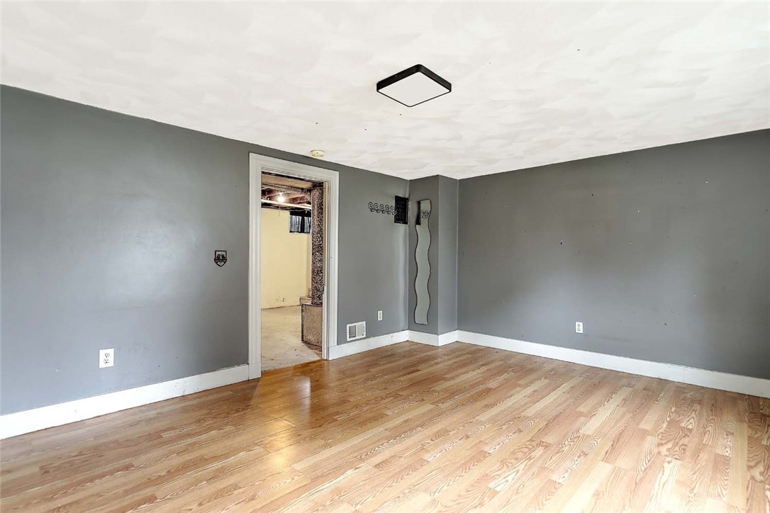 264 Phillips Street Woonsocket, RI 02895 - Photo 26 of 34
