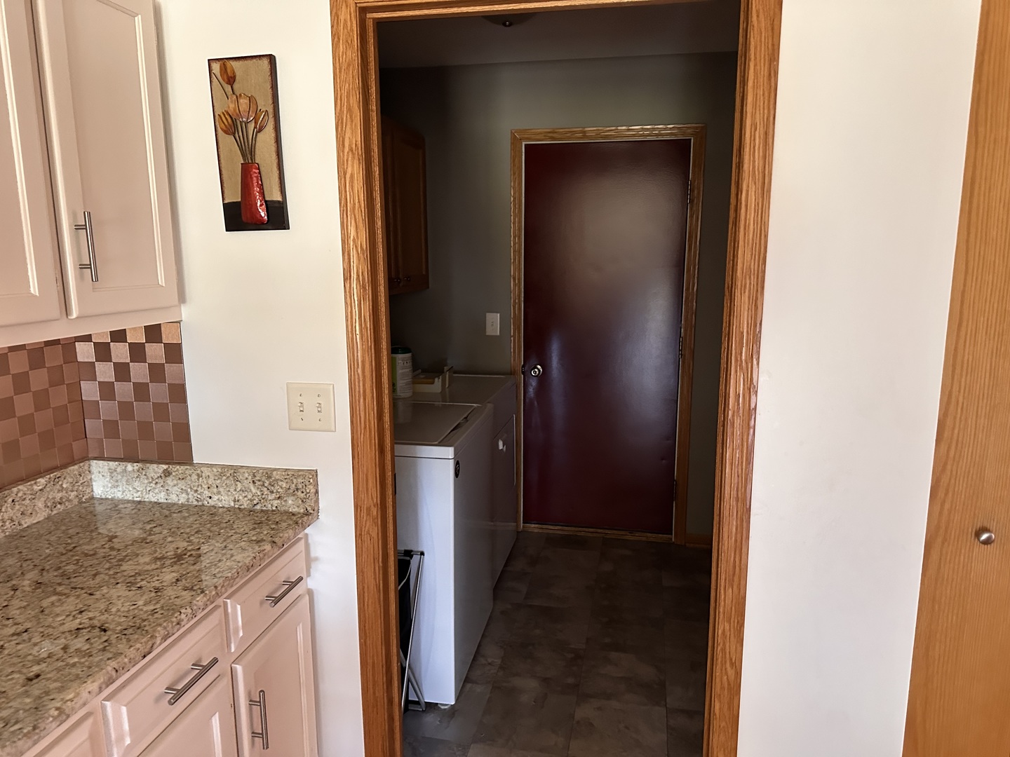 26358 South Evergreen Lane Channahon, IL 60410 - Photo 16 of 28 a bathroom with a granite countertop sink and a mirror