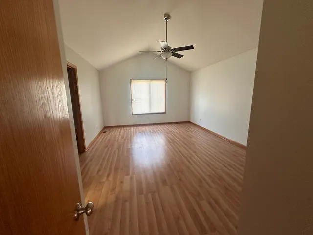 $2,850 | 26358 South Evergreen Lane, Channahon, IL 60410