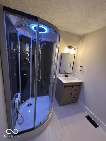 $615,000 | 2004 Terrace Lane, Lebanon, IN 46052