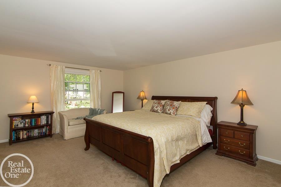 1754 North Kilburn Road Rochester Hills, MI 48306 - Photo 13 of 23