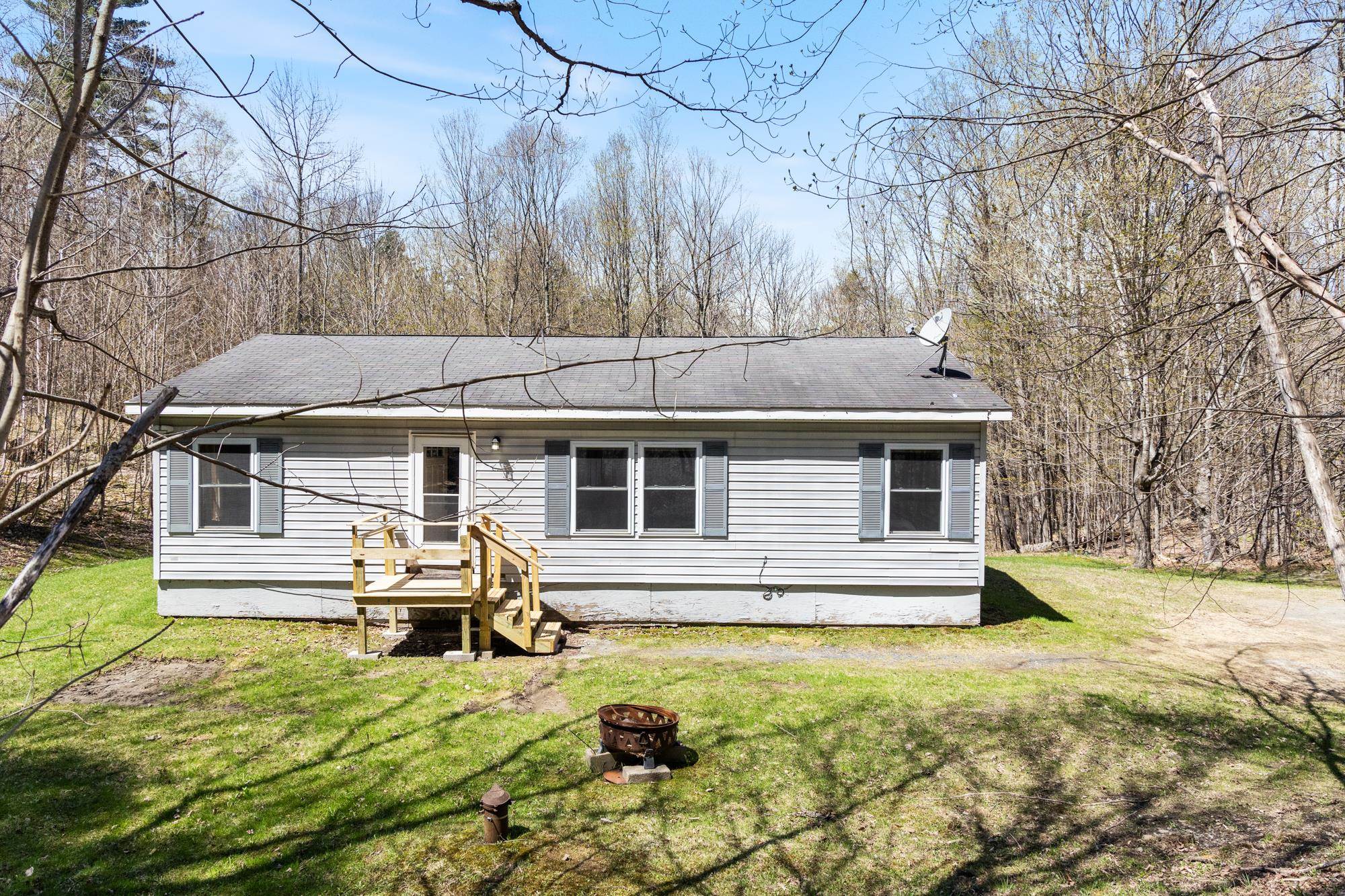 1762 South Hill Road Moretown, VT 05660 - Photo 3 of 45