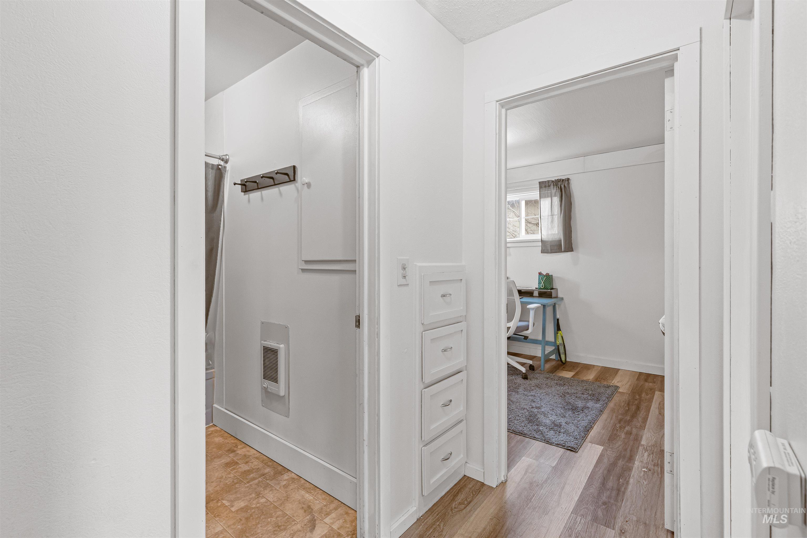 737 4th Street Clarkston, WA 99403 - Photo 11 of 24