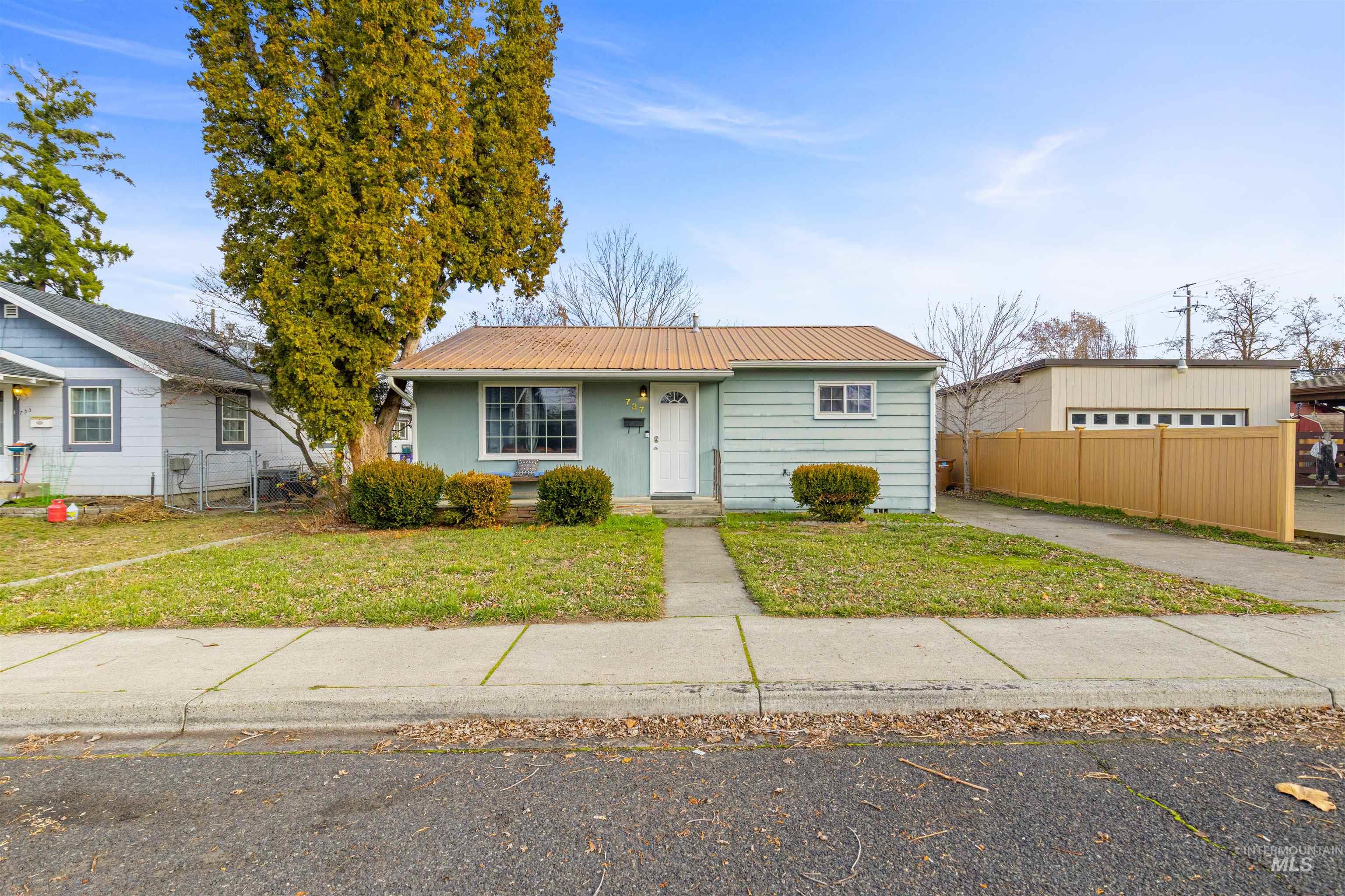 737 4th Street Clarkston, WA 99403 - Photo 24 of 24