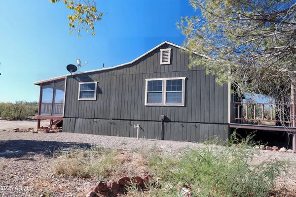 $214,000 | 704 West Calle Connecticut, Cochise, AZ 85606