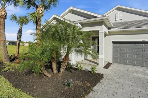 $699,998 | 17120 Serengeti Circle, Alva, FL 33920