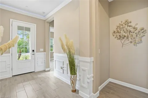 $699,998 | 17120 Serengeti Circle, Alva, FL 33920