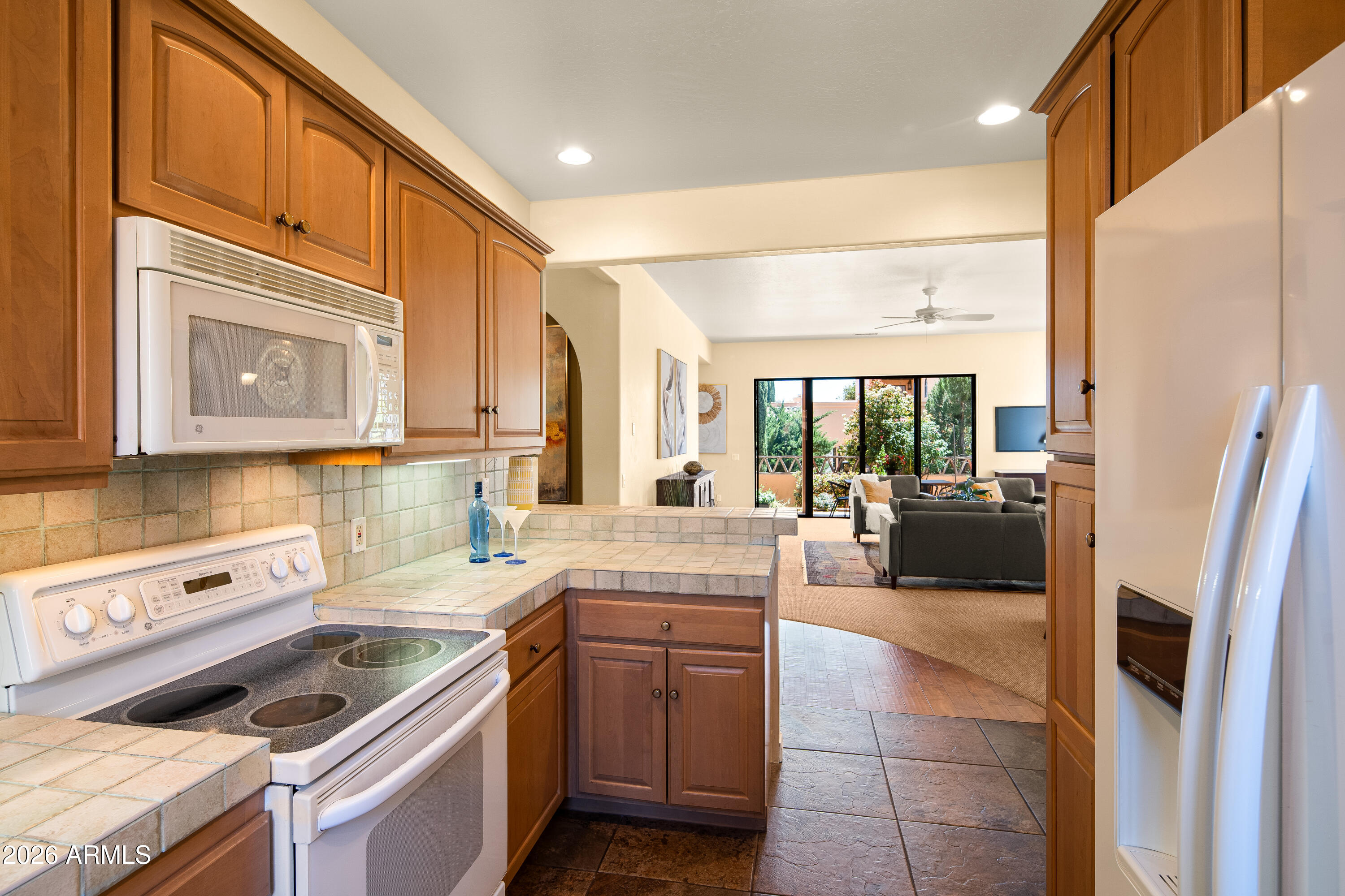 39 Rim Trail Circle Sedona, AZ 86351 - Photo 27 of 41 KITCHEN