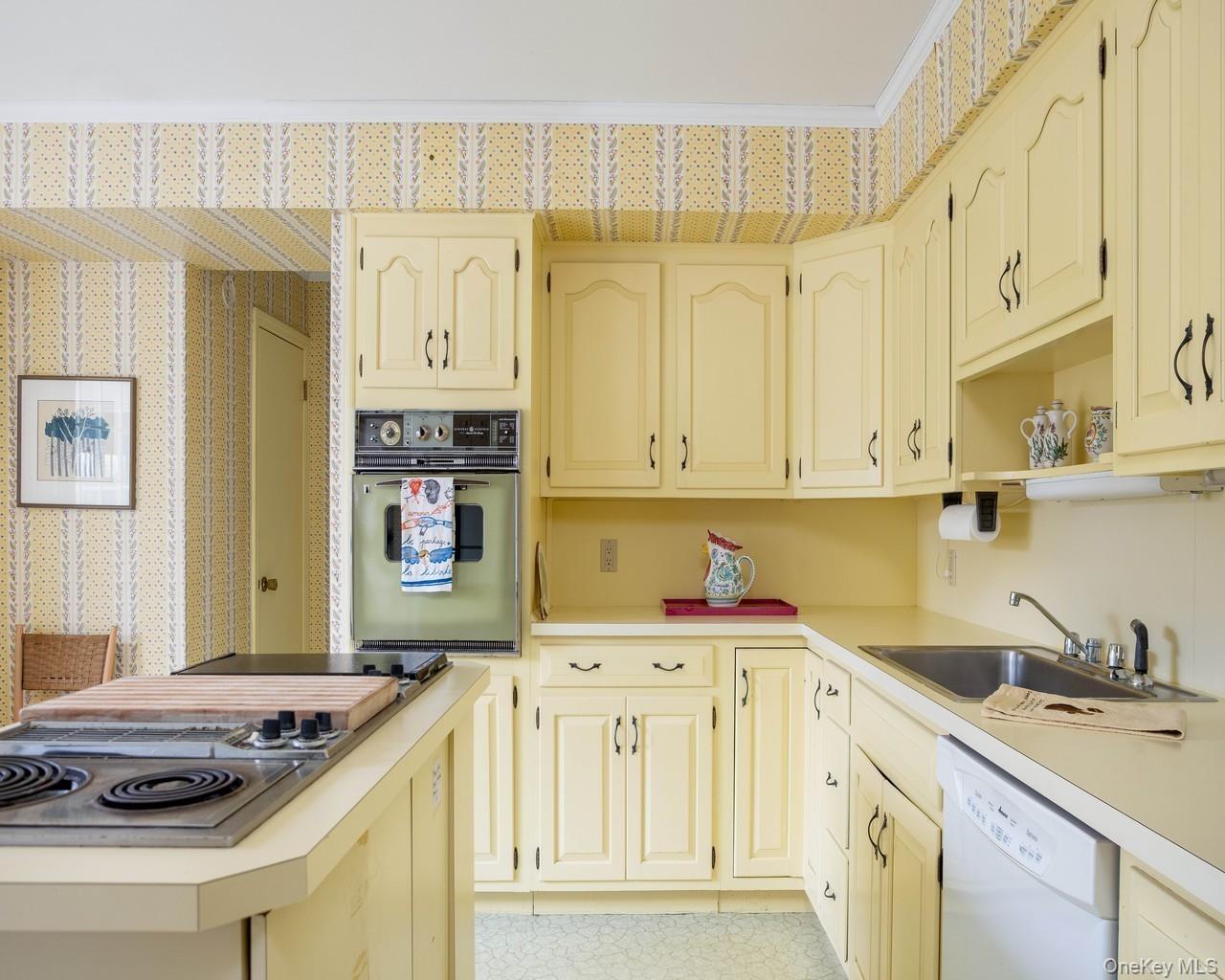 69 Oneck Road Westhampton Beach, NY 11978 - Photo 10 of 20