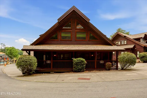 $549,999 | 727-1 Golf View Boulevard, Pigeon Forge, TN 37863
