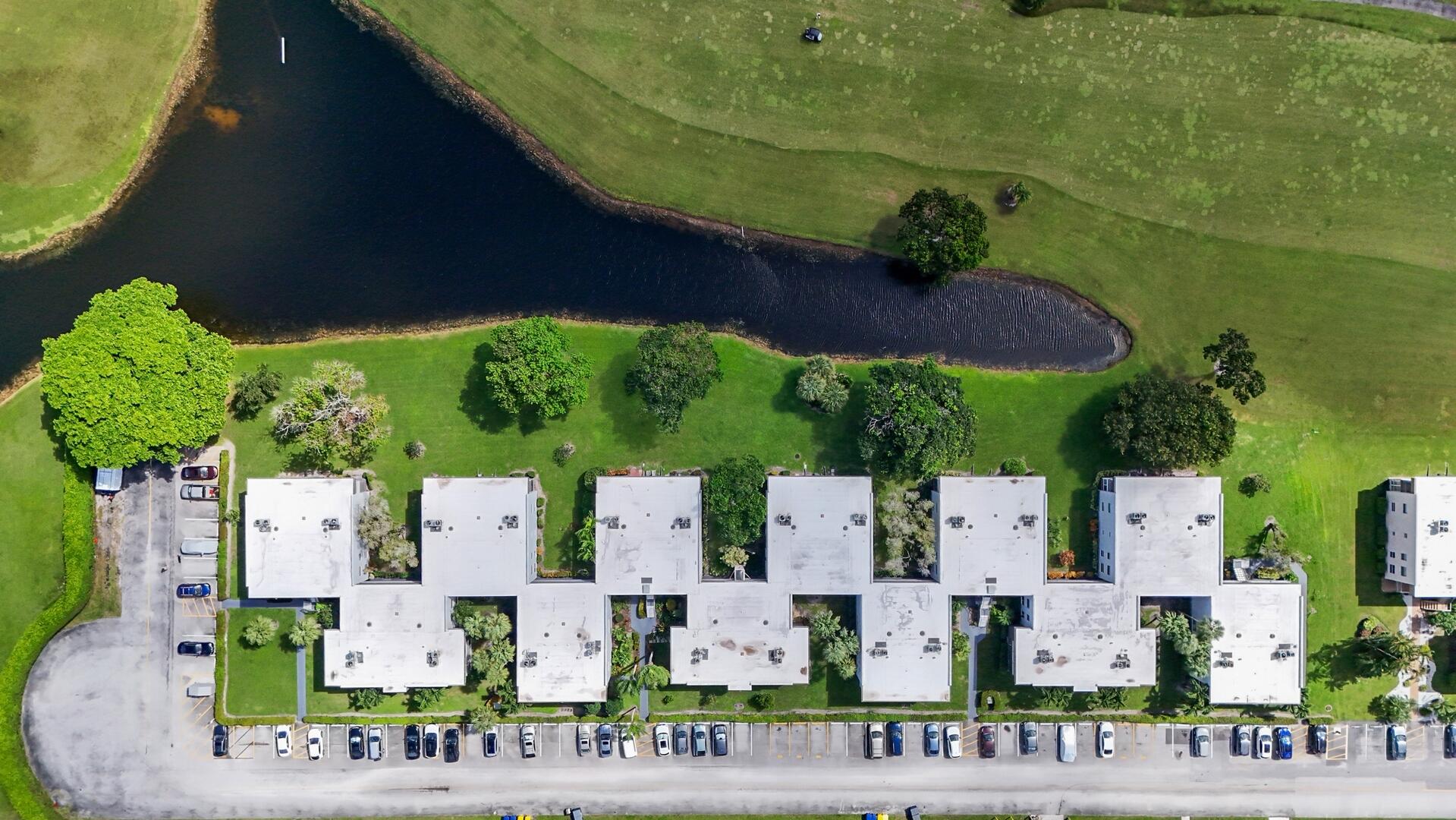 21 Normandy A Delray Beach, FL 33484 - Photo 30 of 32 building aerial