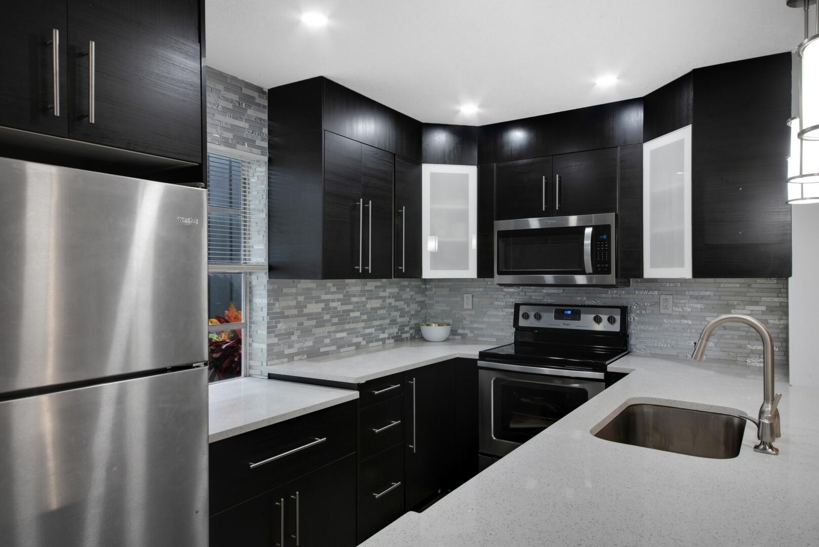 21 Normandy A Delray Beach, FL 33484 - Photo 3 of 32 kitchen