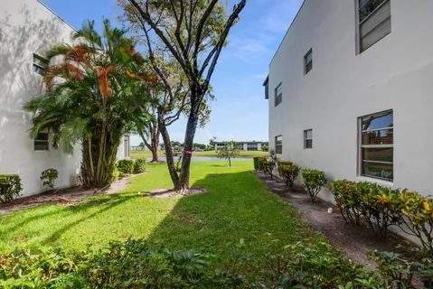 $194,000 | 21 Normandy A, Delray Beach, FL 33484