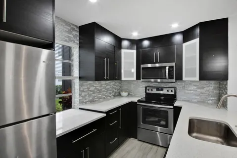 $194,000 | 21 Normandy A, Delray Beach, FL 33484