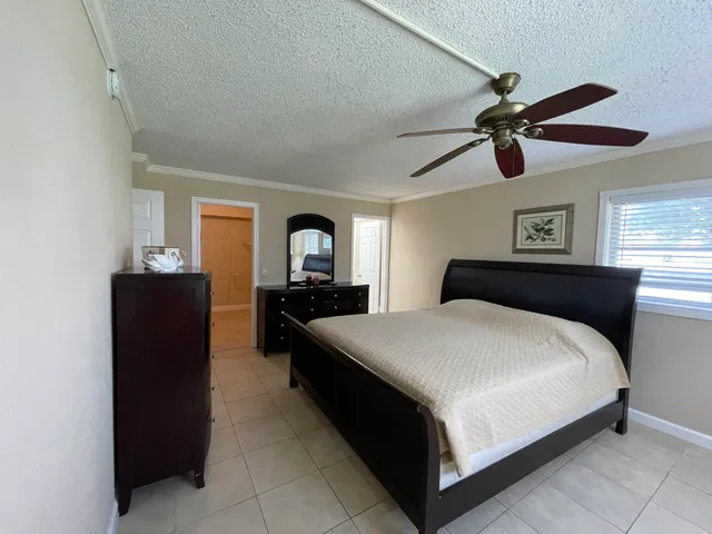 $2,300 | 22765 Southwest 66th Avenue, Unit 101, Boca Raton, FL 33428