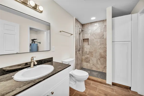 $1,700 | 170 Interstate Drive, Buda, TX 78610