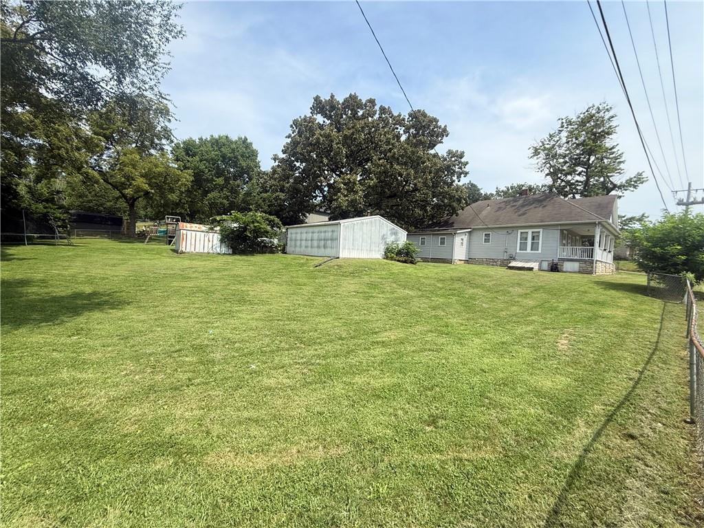 1300 Kearney Road Excelsior Springs, MO 64024 - Photo 6 of 6 Gallery Image 6