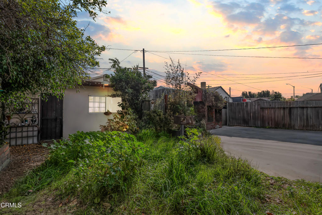 462 North M Street Oxnard, CA 93030 - Photo 25 of 28