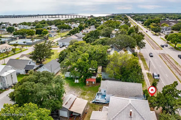 $450,000 | 1407 Arendell Street, Morehead City, NC 28557