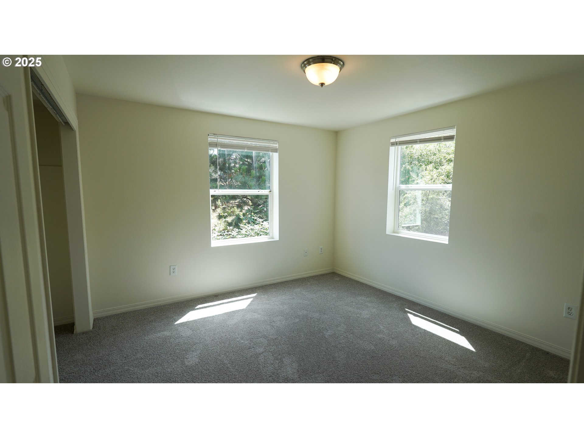 9234 Southeast Division Street, Unit 110 Portland, OR 97266 - Photo 18 of 27