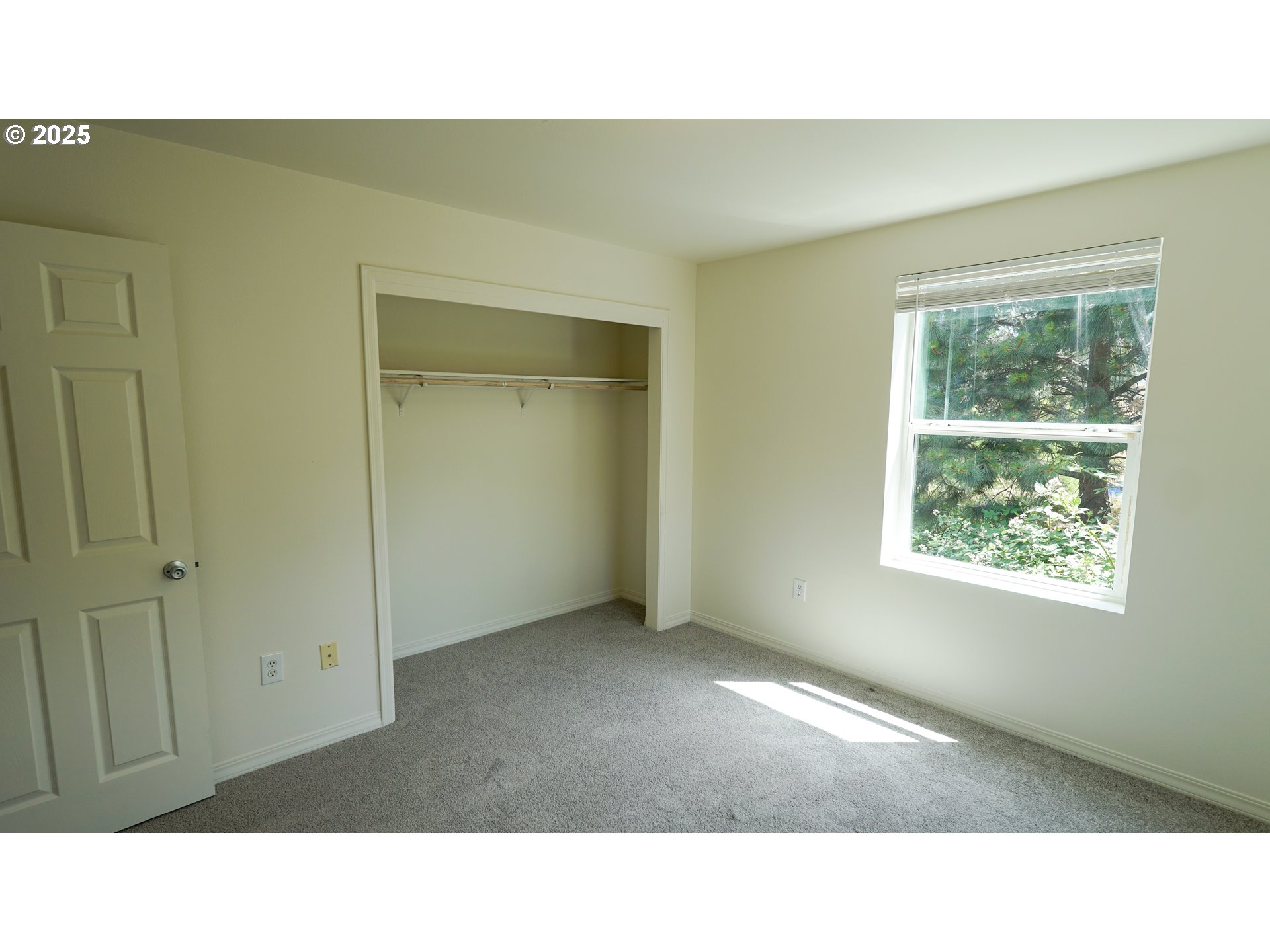 9234 Southeast Division Street, Unit 110 Portland, OR 97266 - Photo 19 of 27