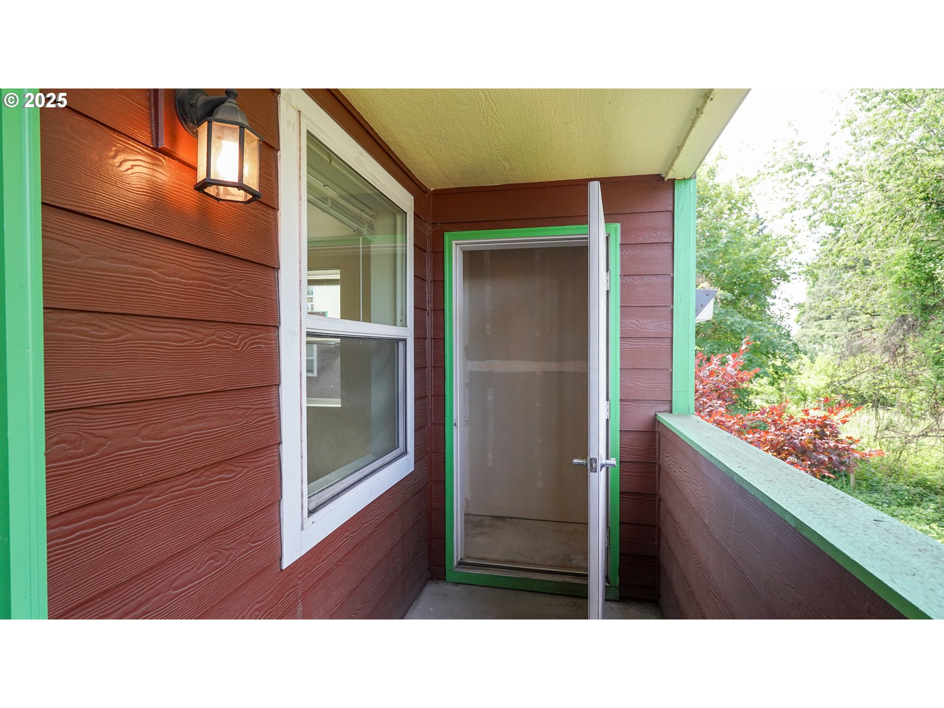 9234 Southeast Division Street, Unit 110 Portland, OR 97266 - Photo 10 of 27