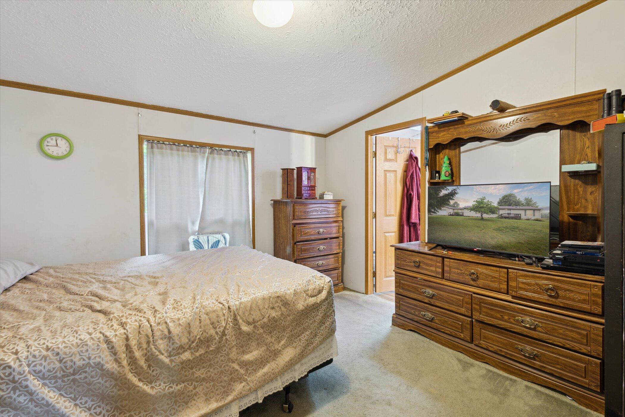 7100 Tripp Road Horton, MI 49246 - Photo 28 of 51 26-7100-Tripp-Rd-Horton-MI-49246-WindowS