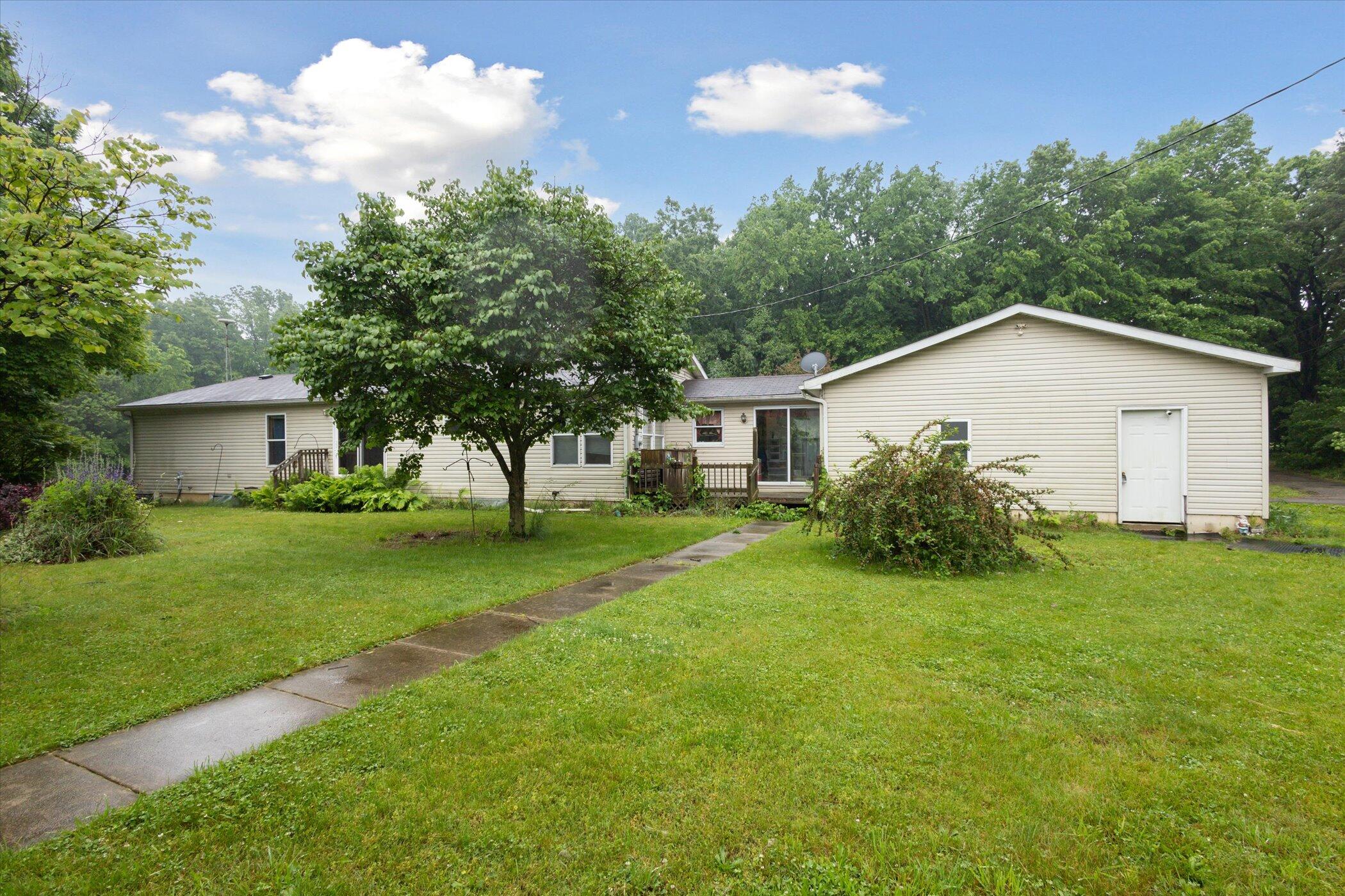 7100 Tripp Road Horton, MI 49246 - Photo 43 of 51 39-7100-Tripp-Rd-Horton-MI-49246-WindowS