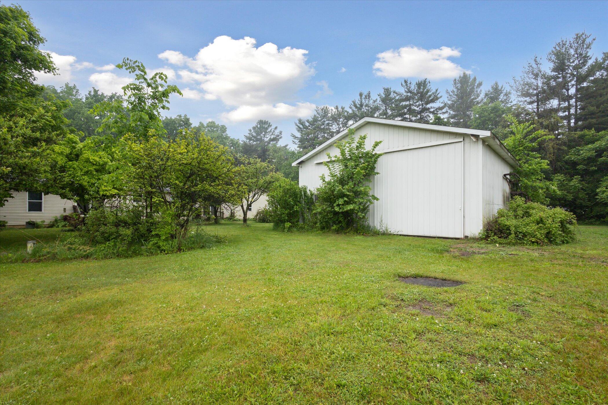 7100 Tripp Road Horton, MI 49246 - Photo 45 of 51 41-7100-Tripp-Rd-Horton-MI-49246-WindowS