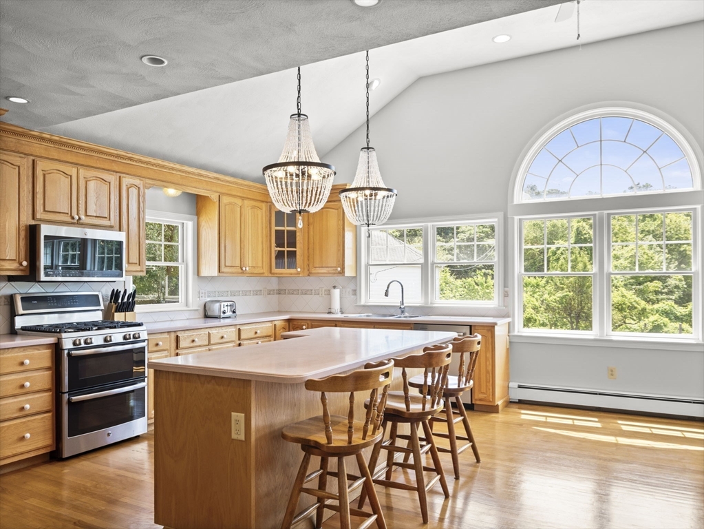 95 Salem Road Topsfield, MA 01983 - Photo 5 of 28