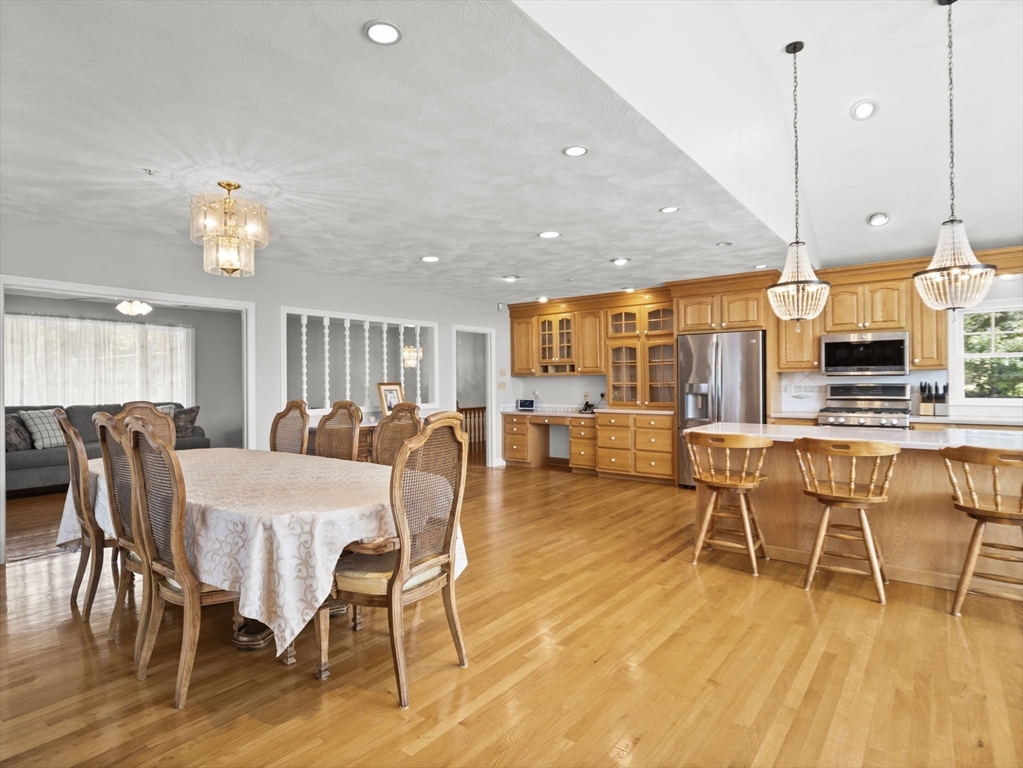 95 Salem Road Topsfield, MA 01983 - Photo 7 of 28