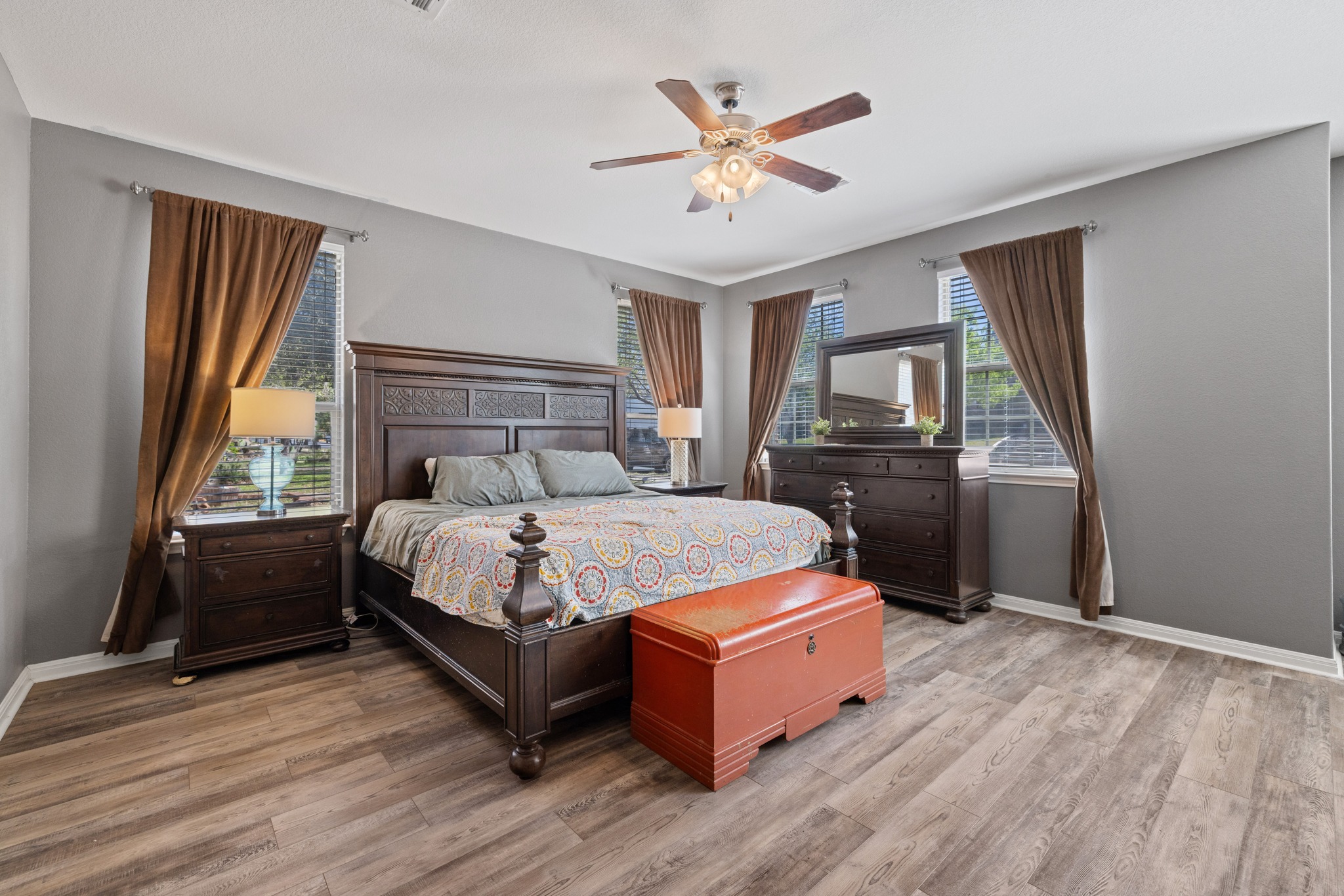 222 Sycamore Street Georgetown, TX 78633 - Photo 15 of 32