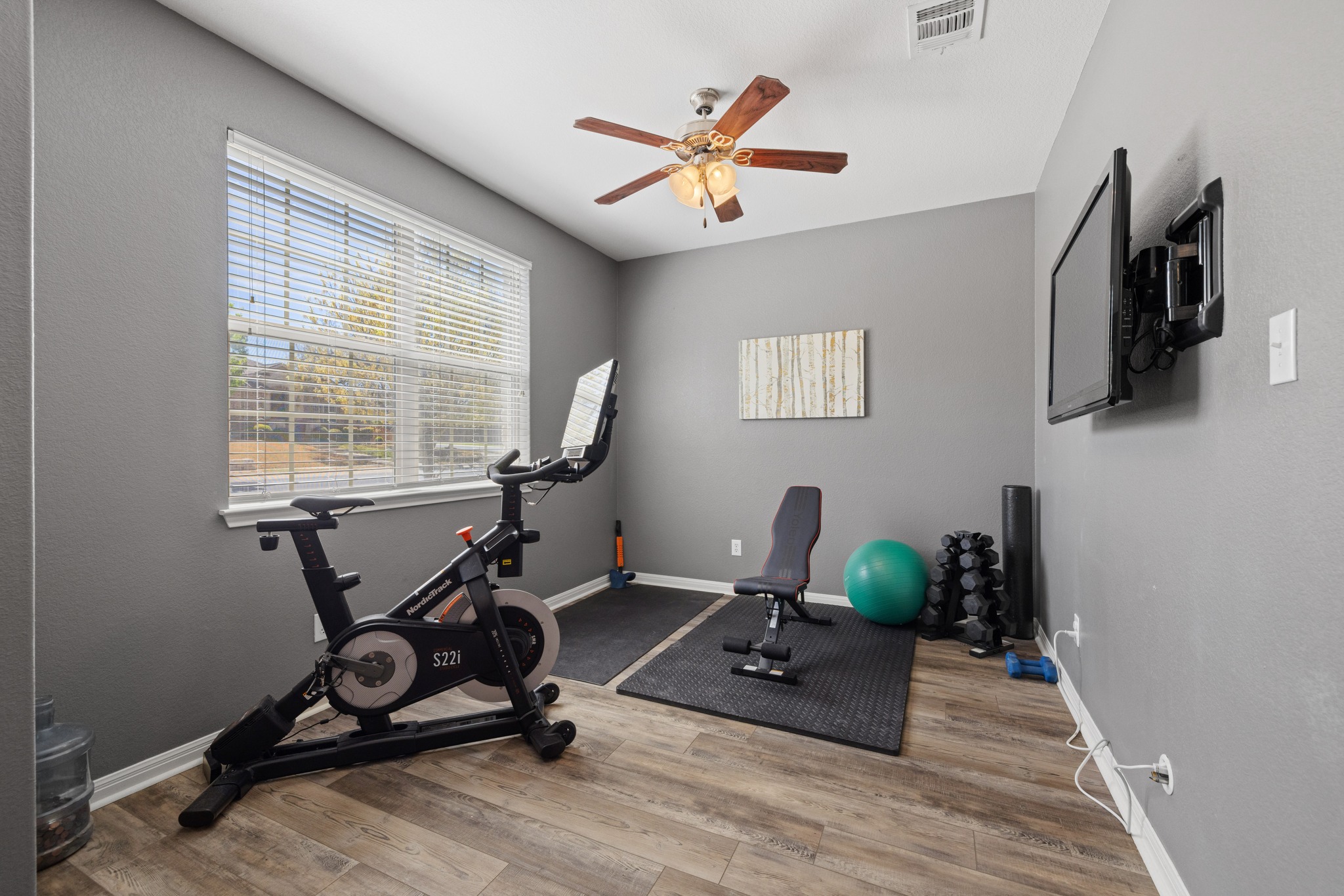 222 Sycamore Street Georgetown, TX 78633 - Photo 16 of 32