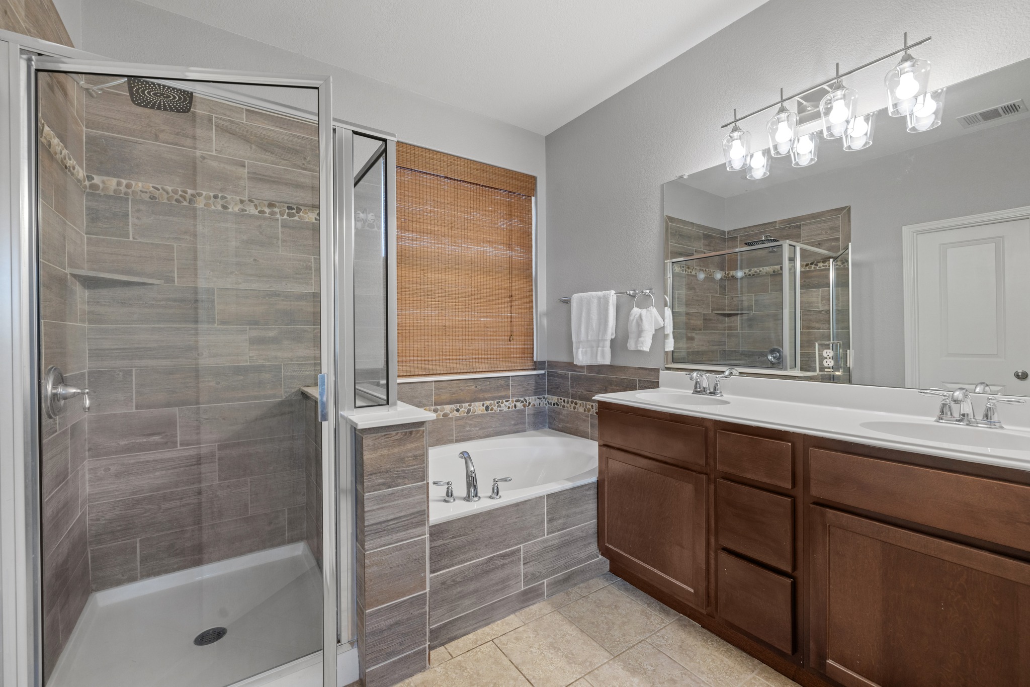 222 Sycamore Street Georgetown, TX 78633 - Photo 17 of 32