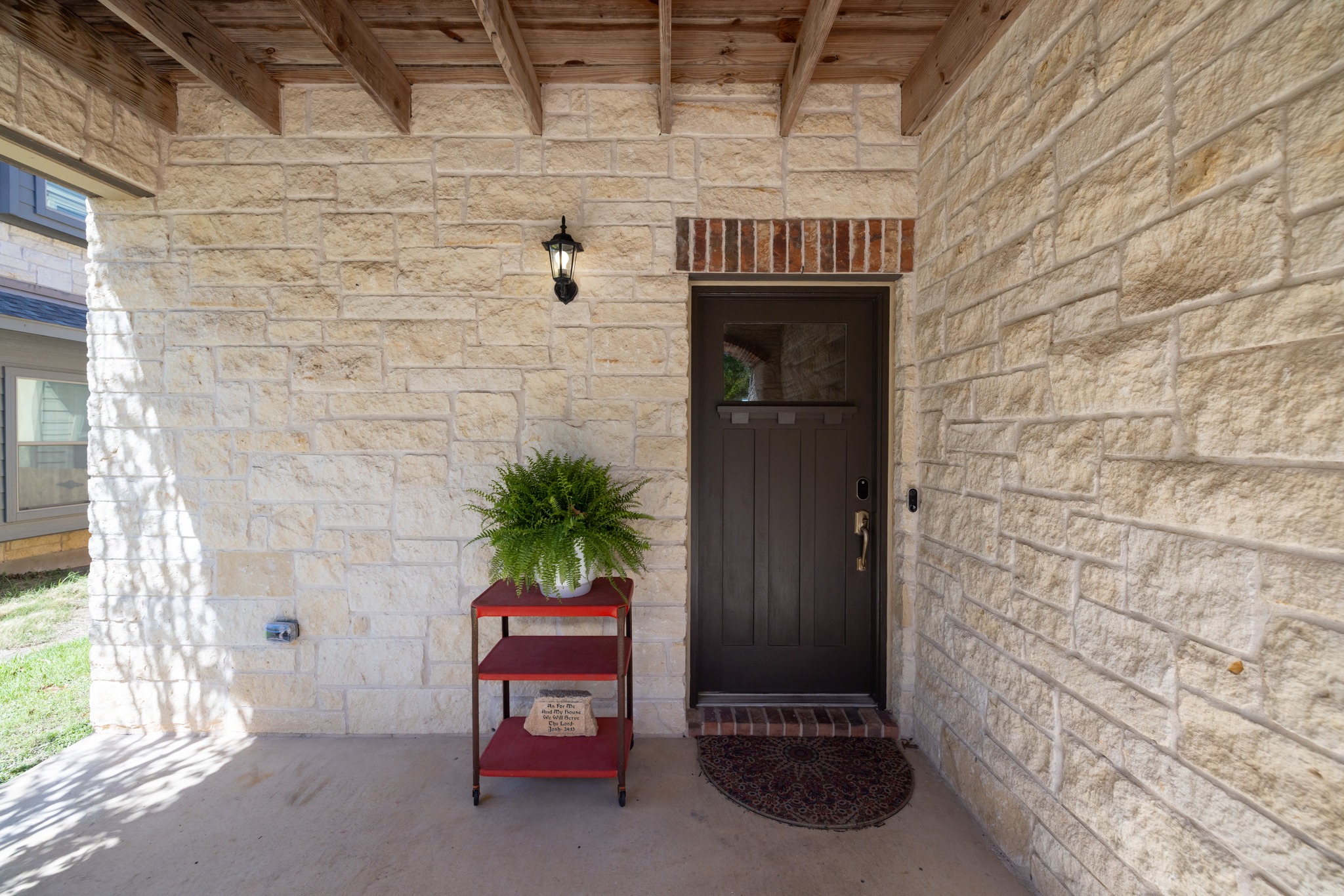 222 Sycamore Street Georgetown, TX 78633 - Photo 3 of 32