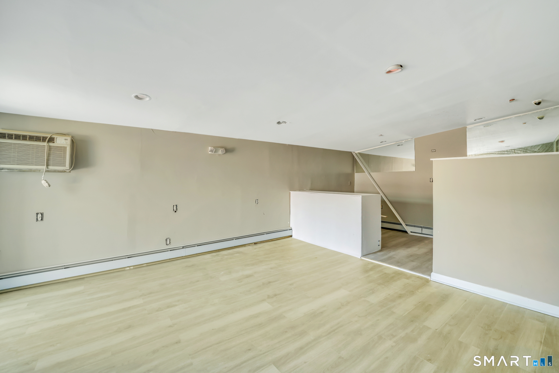 71 East Main Street Middletown, CT 06457 - Photo 5 of 12