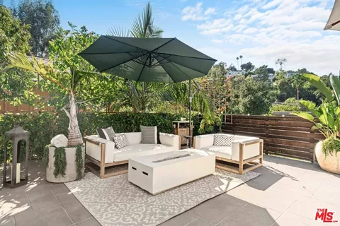 $1,999,999 | 3339 Bennett Drive, Los Angeles, CA 90068