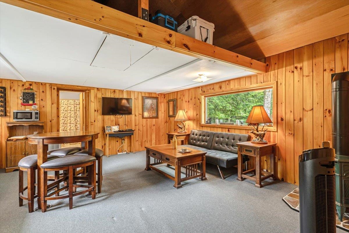 258 Highland Springs Road Montgomery, VT 05471 - Photo 9 of 45 Gallery Image 9