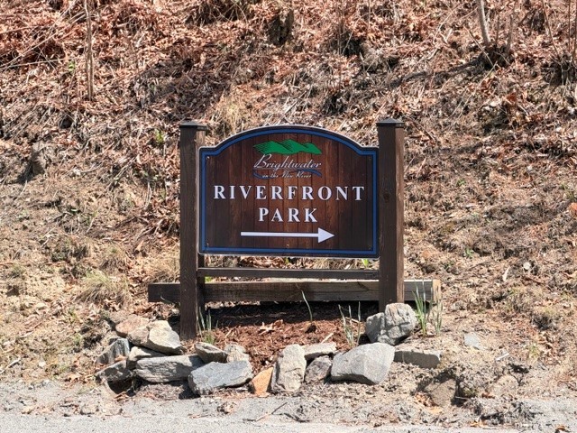 Lot 24 New Riv Overlook West Jefferson, NC 28694 - Photo 10 of 12 a sign on the side of a road